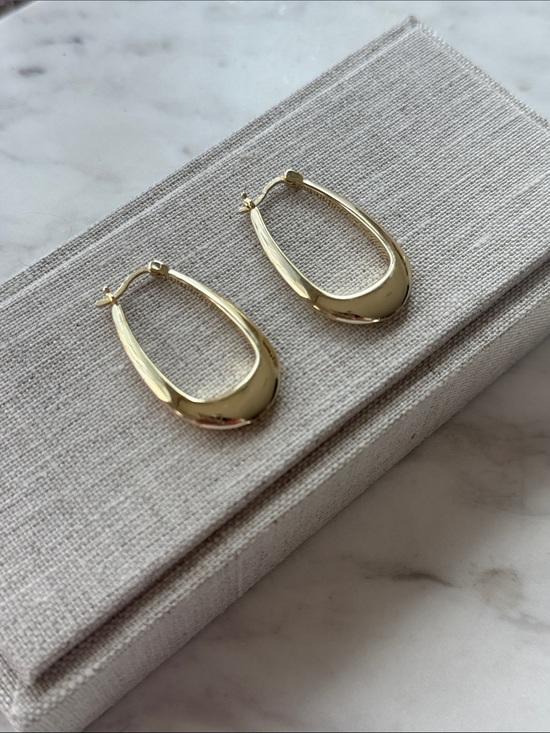 Jewelry - Earrings